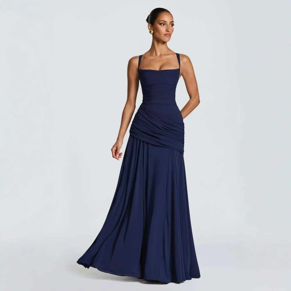 Vestido | Anabel , entallado en la cintura y acampanado